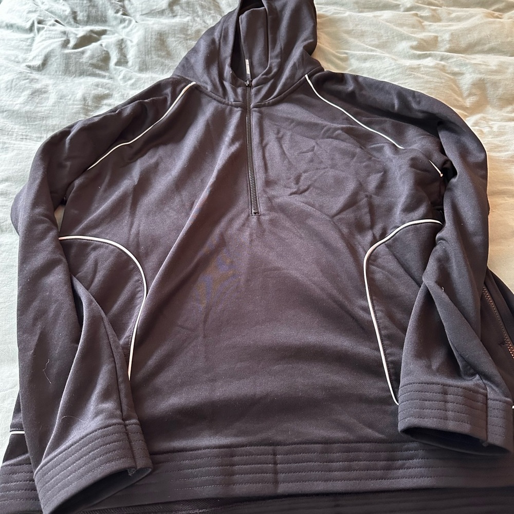 Good American Hoodie (lot)